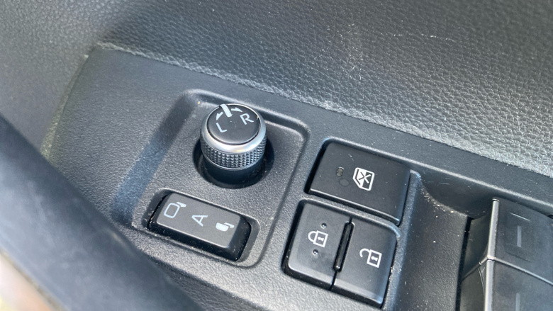 Toyota Corolla 2.0 VVT-i Hybrid Excel 5dr CVT Hybrid Hatchback